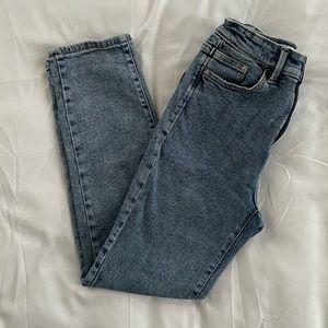 Stradivarius blue jeans